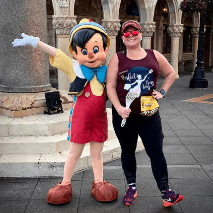 Perfect wine and dine runner and the perfect spatula with pinocchio in Walt Disney World