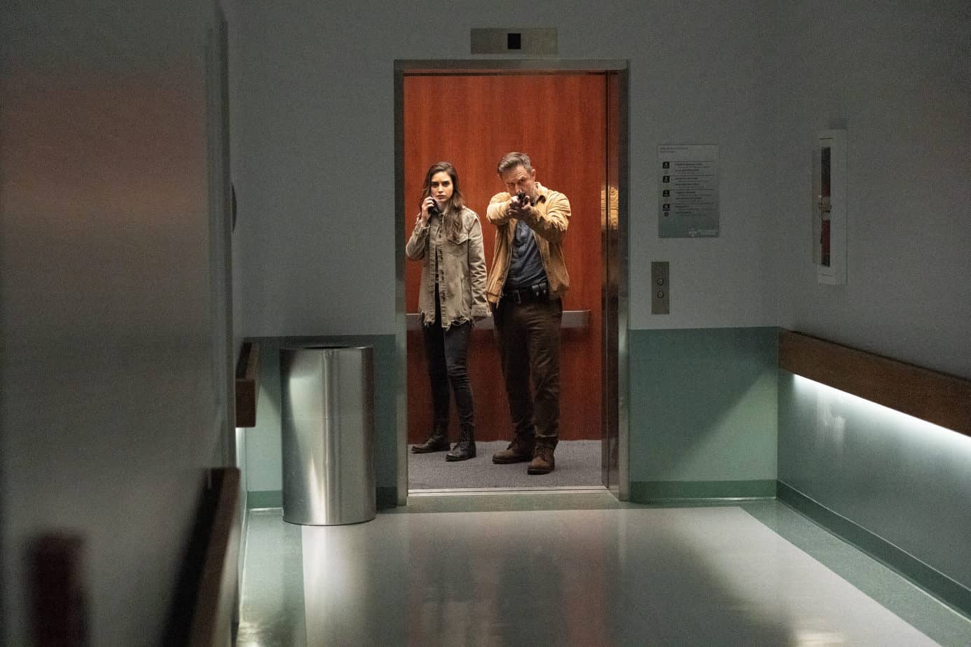 when can you pee during Scream 2022? Sam and Dewey leave a hospital elevator with a gun and a phone. 